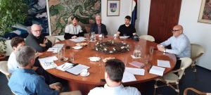 Pracovní schůzka - lukostřelba